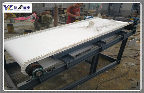 磁选机，蜜桃APP免费下载，平板带式磁选机，平板带式磁选机适用于镜铁矿选矿